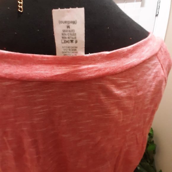 Crop tops - Picture 5 of 6